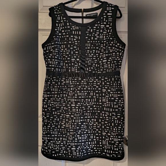 Karl Lagerfeld Dresses & Skirts - Karl Lagerfeld Black & White Geometric Sz 16 Dress